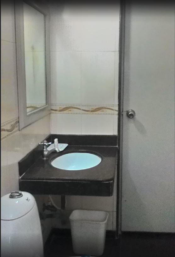 Gayathri Hotels Tiruppur Bagian luar foto